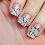 Czy można używać Domestosa na grzybicę paznokci? Rozwiewamy mity