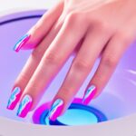 Jak przedłużyć paznokcie na formie?